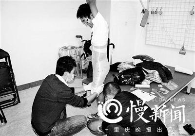 男子10年帮助400多伤员站起来：为自己感到骄傲
