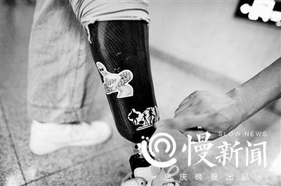 男子10年帮助400多伤员站起来：为自己感到骄傲
